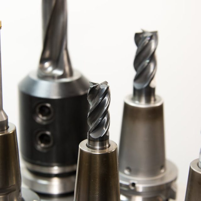 Advances in Technology Evolution of Drill Bit Long Series